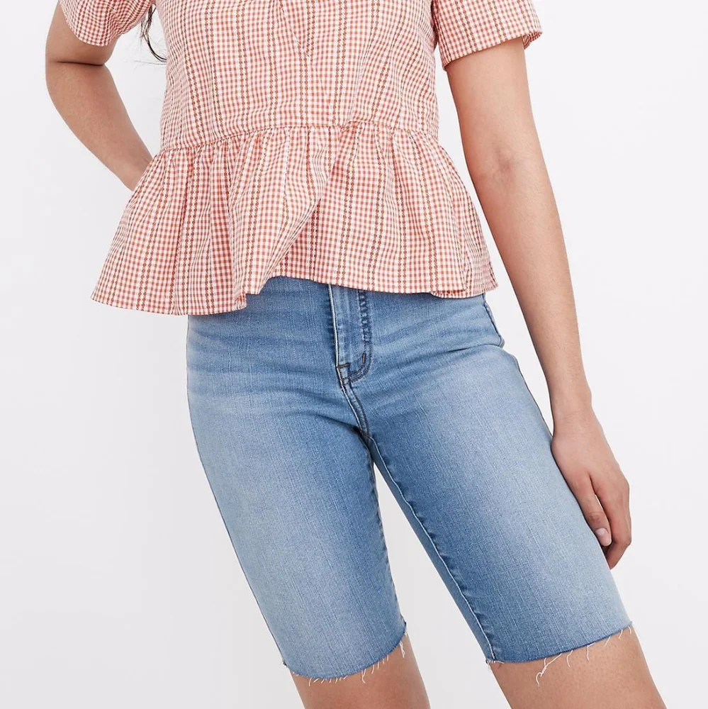 Madewell Indigo  Roadtripper High-Waisted Biker Shorts 30